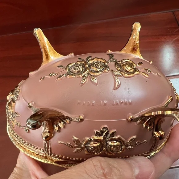 Vintage Sankyo Gold Tone Enamel Footed Egg Shape Trinket Music Box